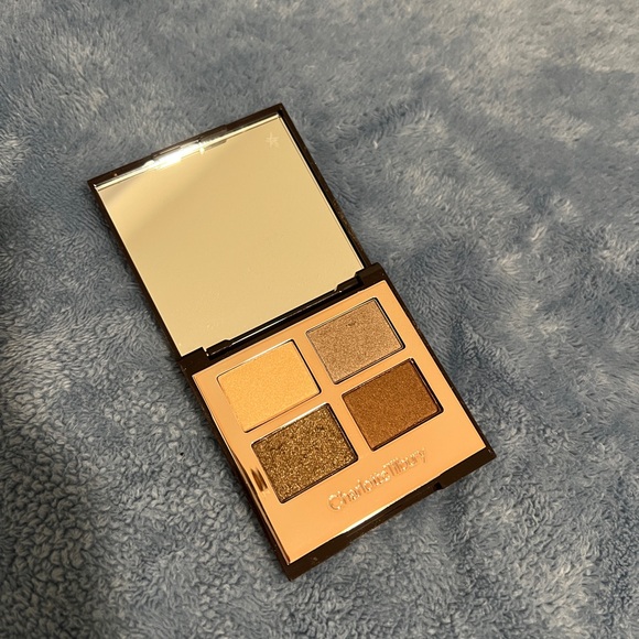 Charlotte Tilbury Luxury Eyeshadow Palette - The Golden Goddess Quad